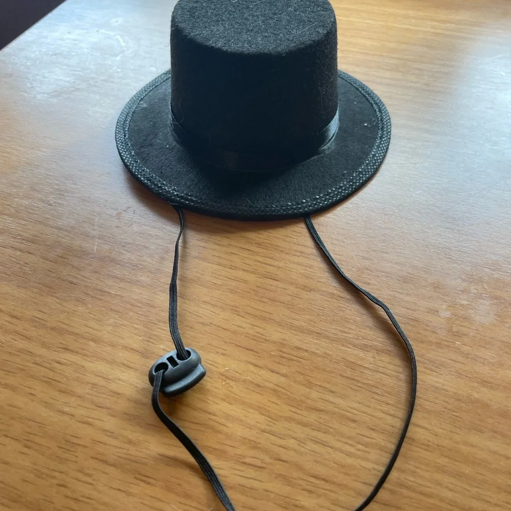 Accessories - Picture 7 of 7